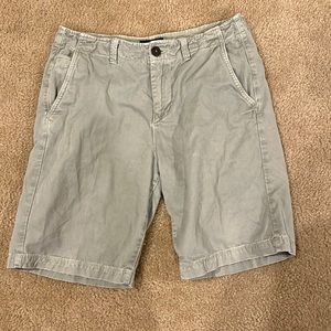 Men’s American Eagle cargo shorts!!